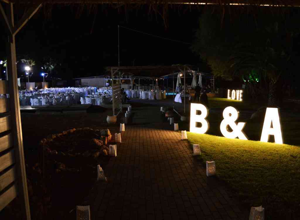 , Photos Illuminated Wedding Letters