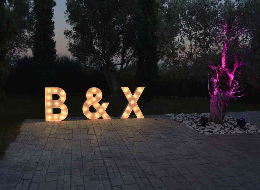 , Photos Illuminated Wedding Letters