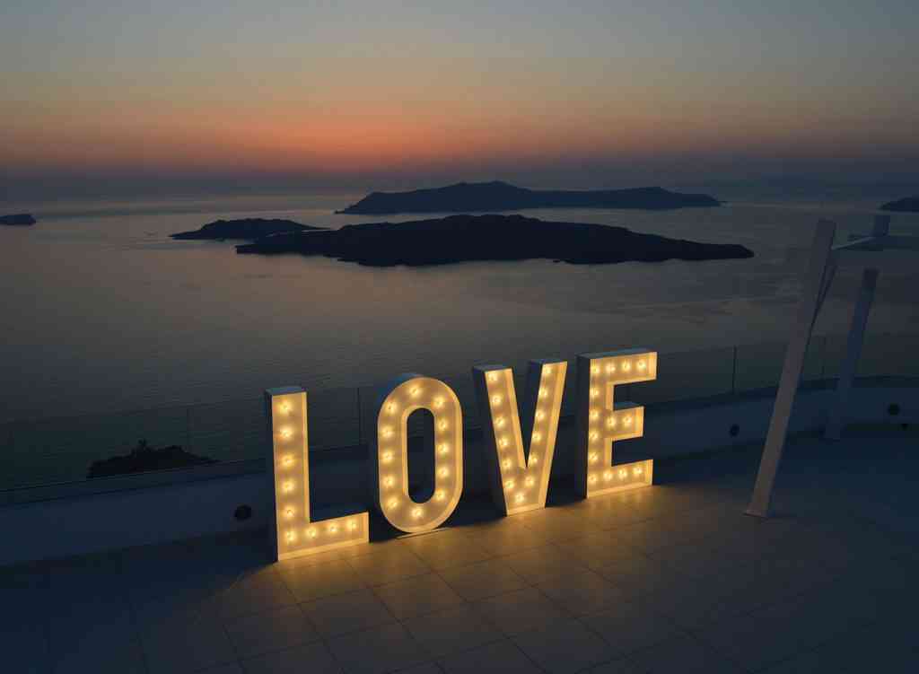 , Photos Illuminated Wedding Letters