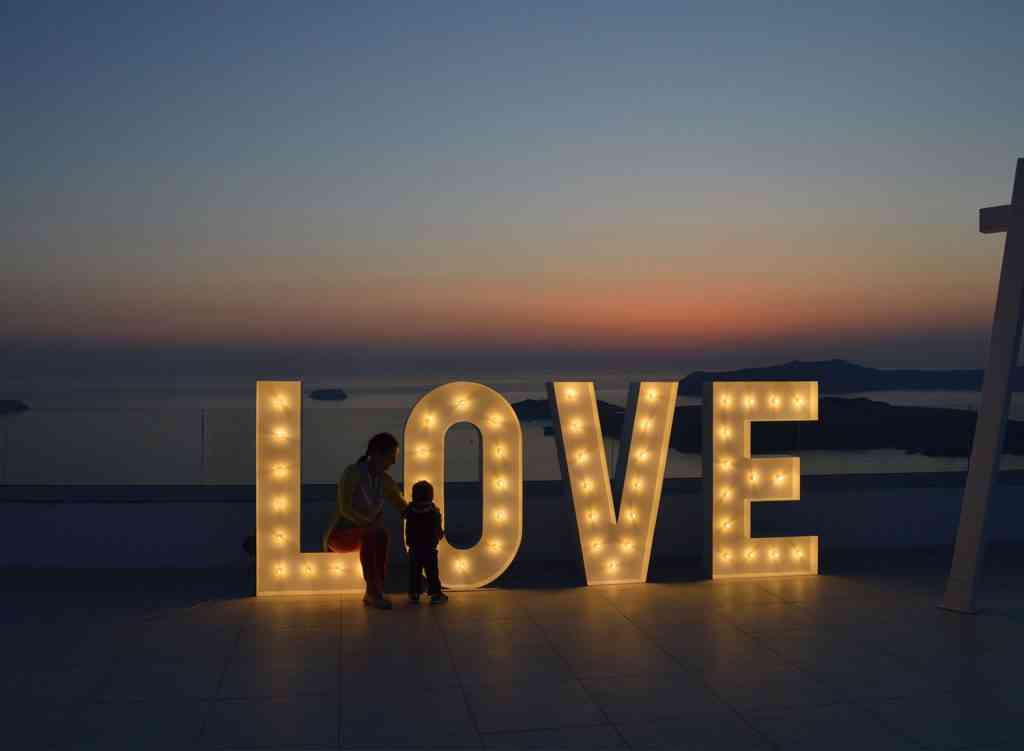 , Photos Illuminated Wedding Letters