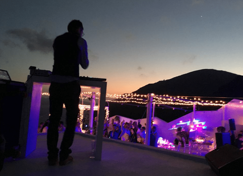 Wedding Dj in Santorini - The Diamond Rock , Destination Wedding in Santorini | Hire a Wedding Dj | wedding Fireworks