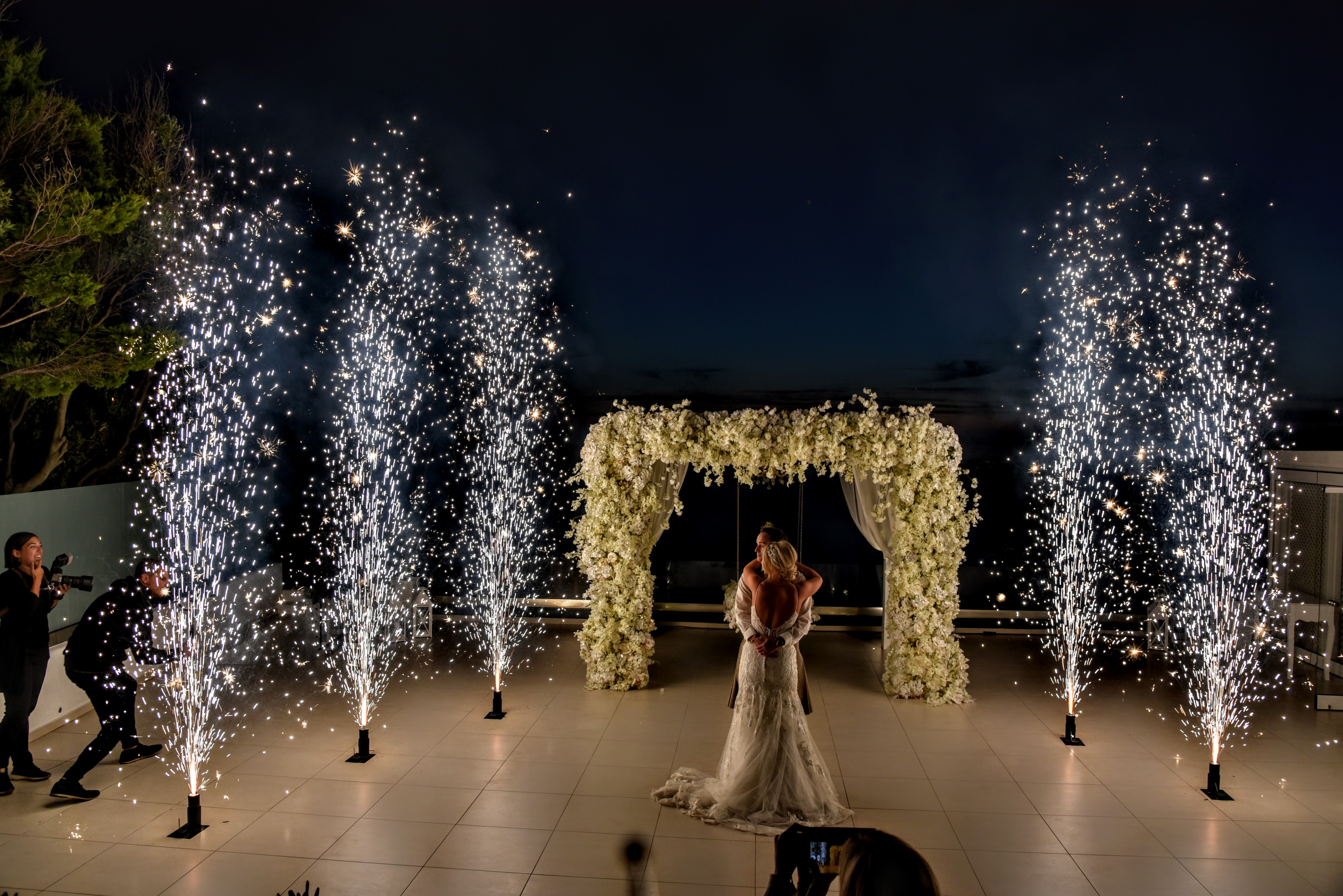 FIREWORKS FOUNTAINS AT LE CIEL SANTORINI